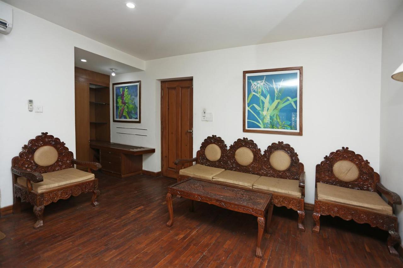 Oyo 27008 Paradise Gateway Hotell Srīnagar Eksteriør bilde