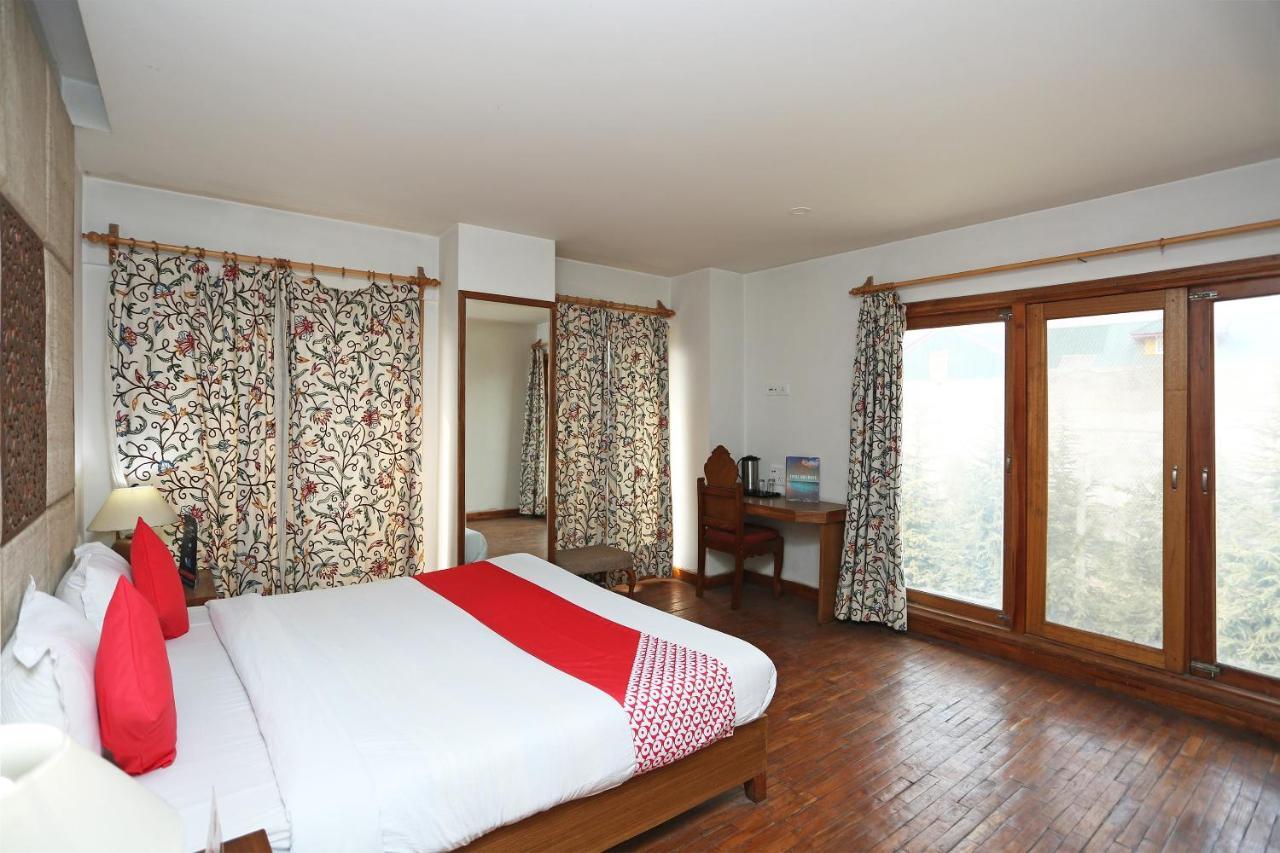 Oyo 27008 Paradise Gateway Hotell Srīnagar Eksteriør bilde